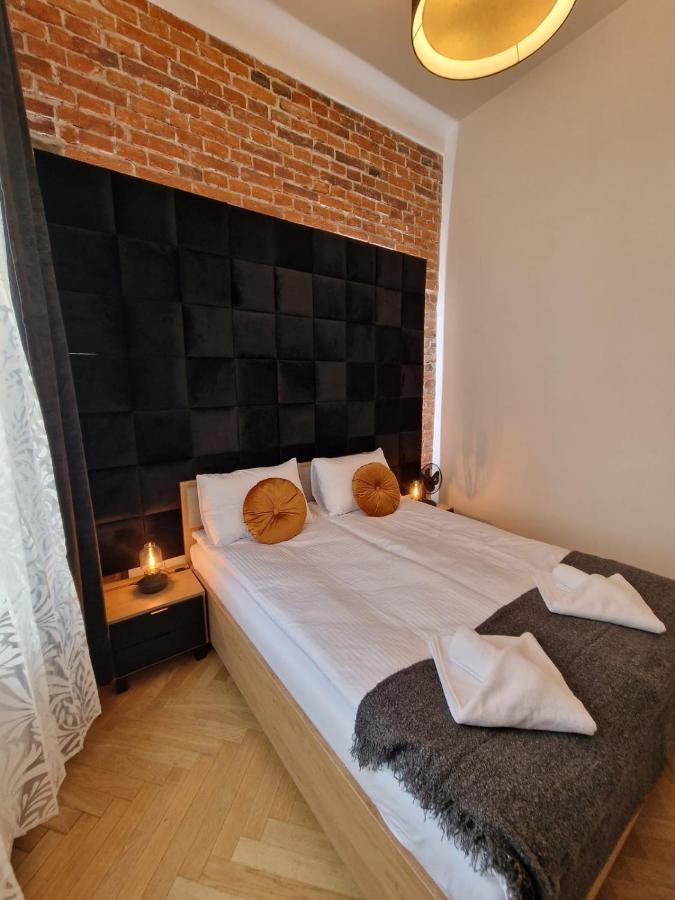 Golden Pearl - Main Square, 100 Sqm, 4 Rooms Краков Экстерьер фото