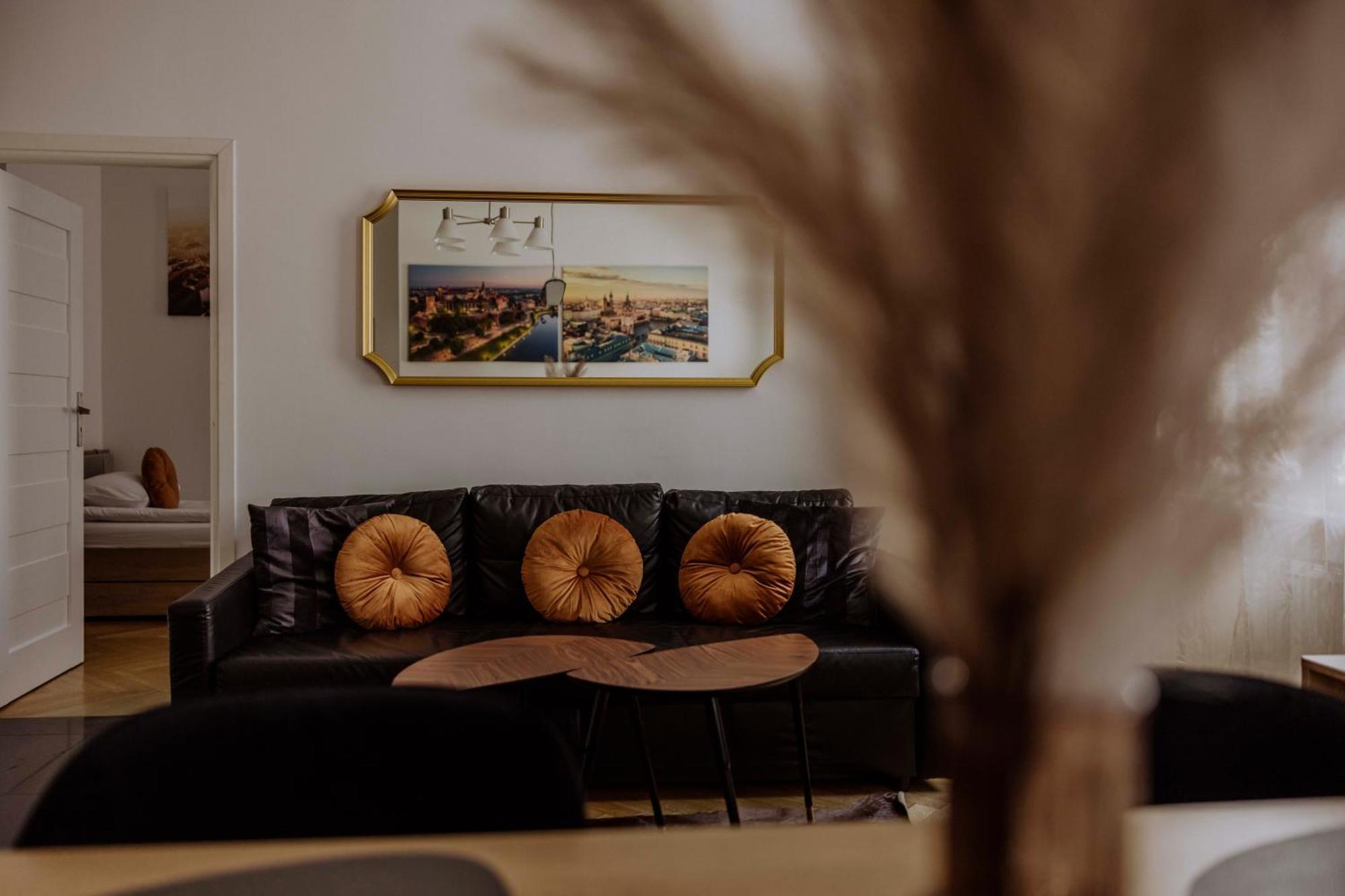 Golden Pearl - Main Square, 100 Sqm, 4 Rooms Краков Экстерьер фото