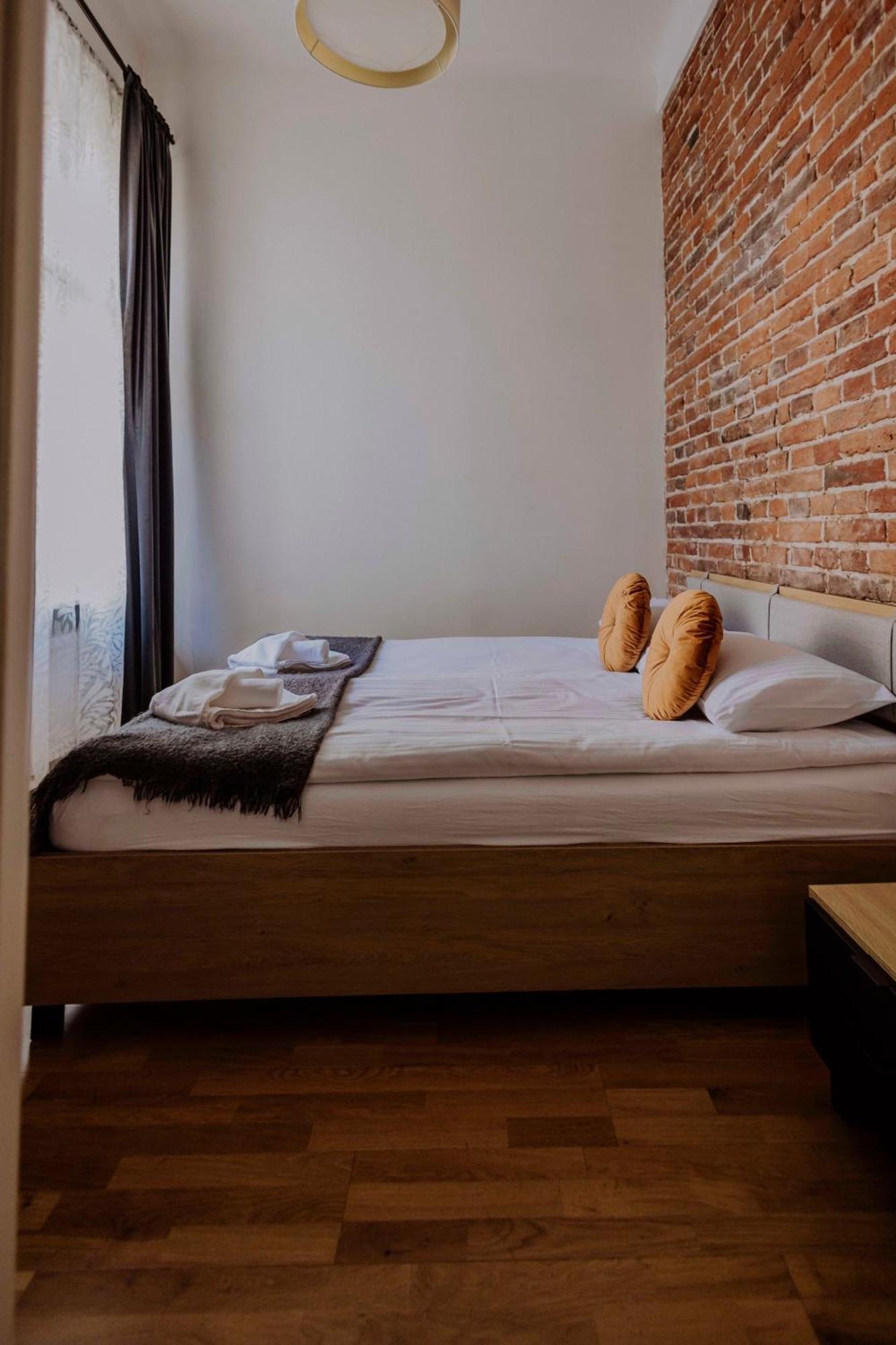 Golden Pearl - Main Square, 100 Sqm, 4 Rooms Краков Экстерьер фото